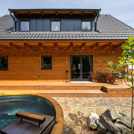 Roubenka Chalet *